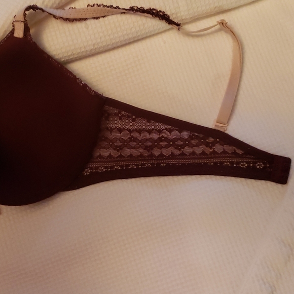 VS Bra 34C - Picture 6 of 6